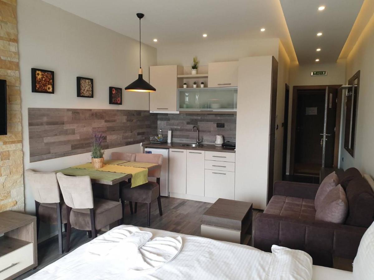 Milmari Premier05 Apartment โคเปานิก ภายนอก รูปภาพ